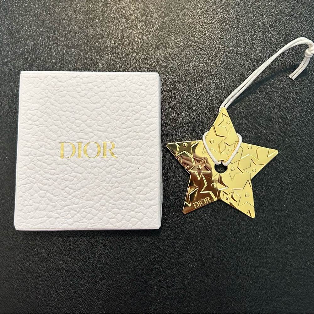 NIB Dior Shimmering Gold Star Ornament